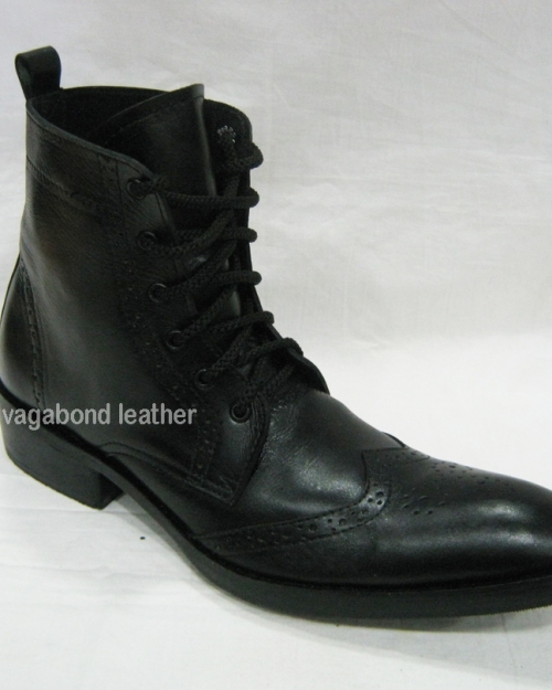BROGUE LACE UP BOOTS 202